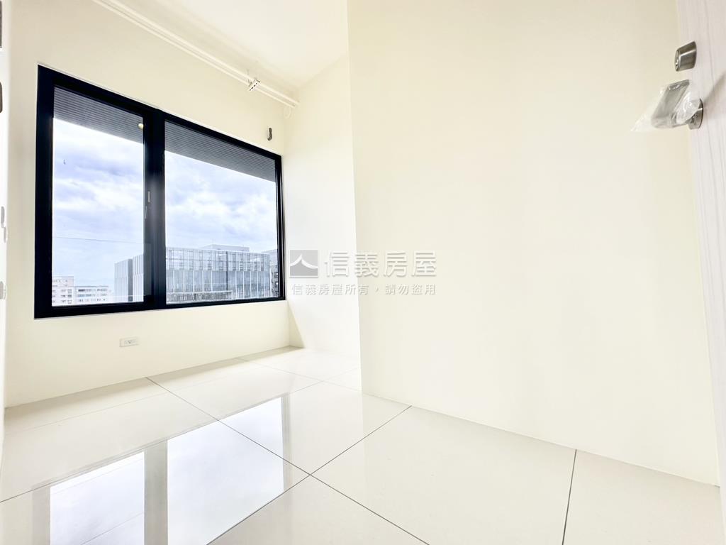 上上寀。稀有高樓景觀戶房屋室內格局與周邊環境