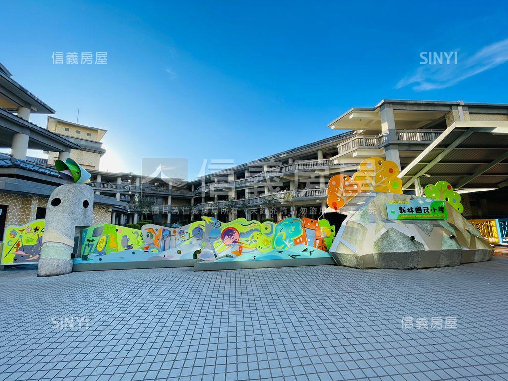 冠東方邊間四房雙車位房屋室內格局與周邊環境