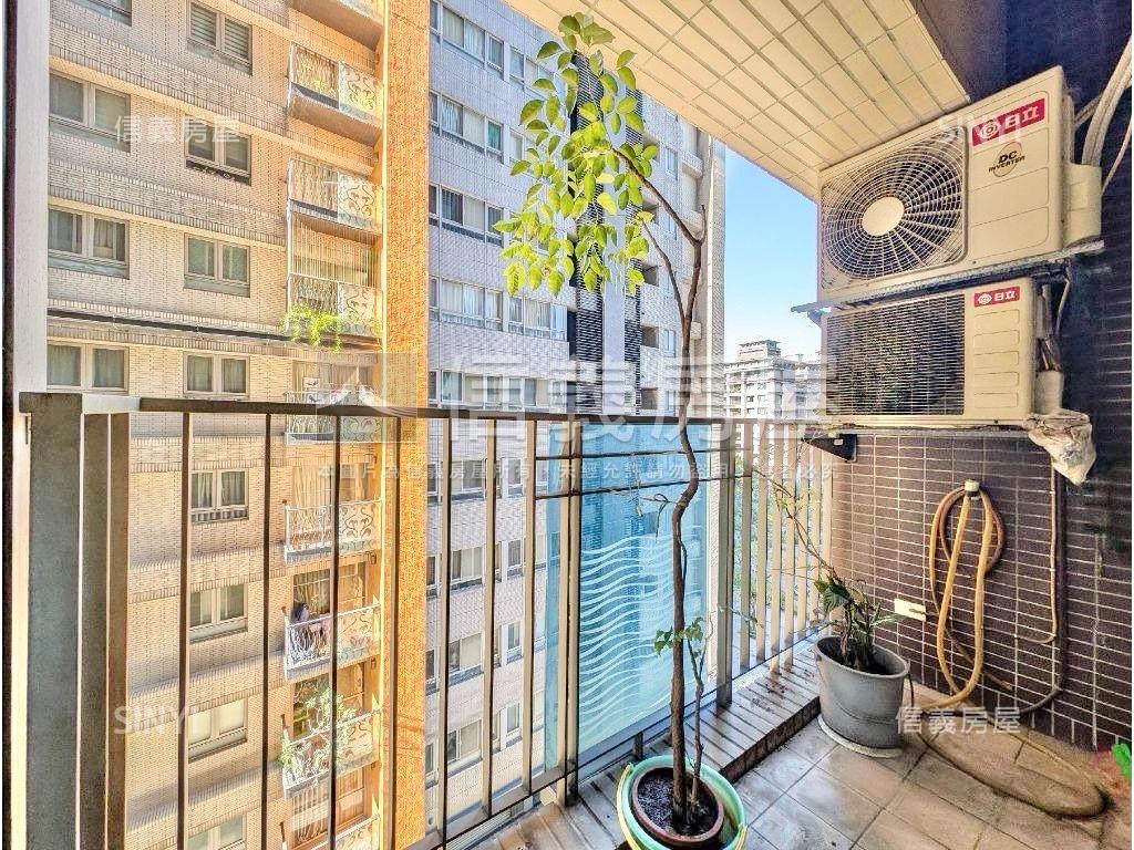 專任．劍橋‧書香世家房屋室內格局與周邊環境