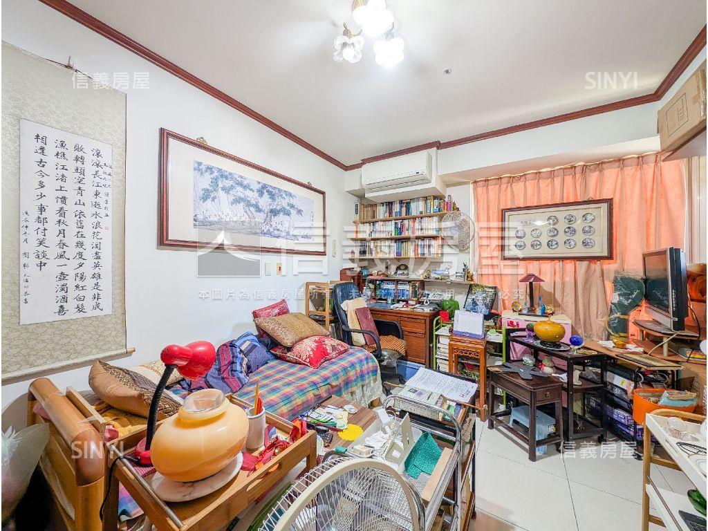 專任．劍橋‧書香世家房屋室內格局與周邊環境