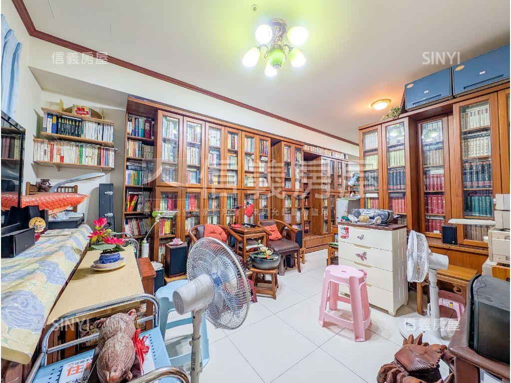 專任．劍橋‧書香世家房屋室內格局與周邊環境