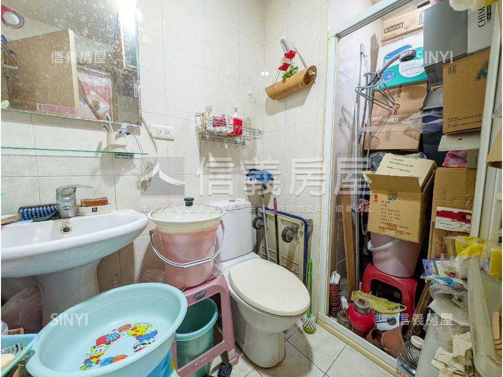 專任．劍橋‧書香世家房屋室內格局與周邊環境