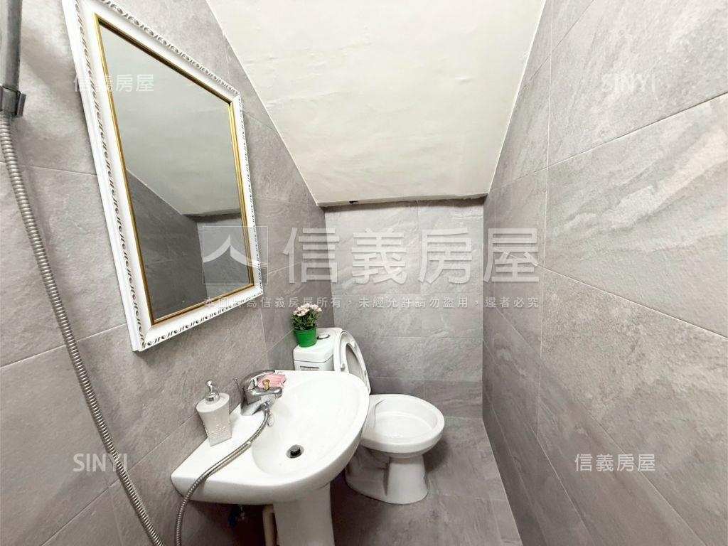 豐原樂天街精裝潢透天房屋室內格局與周邊環境