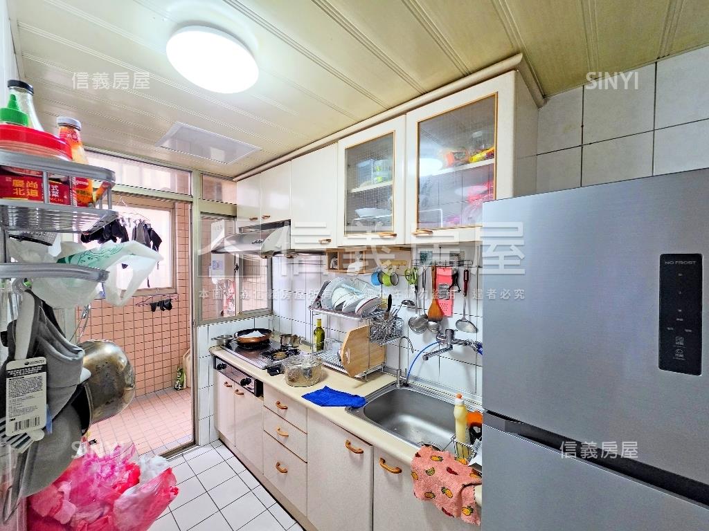 藝文敦煌景觀發財美居房屋室內格局與周邊環境
