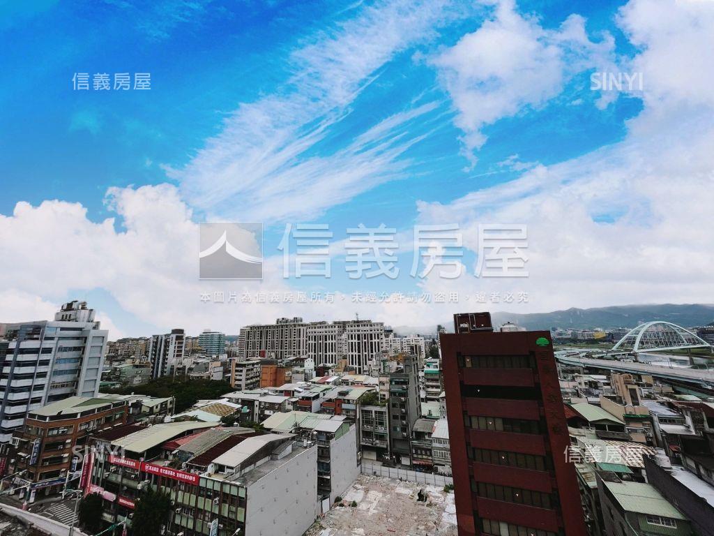 捷運靜巷電梯管理三房房屋室內格局與周邊環境