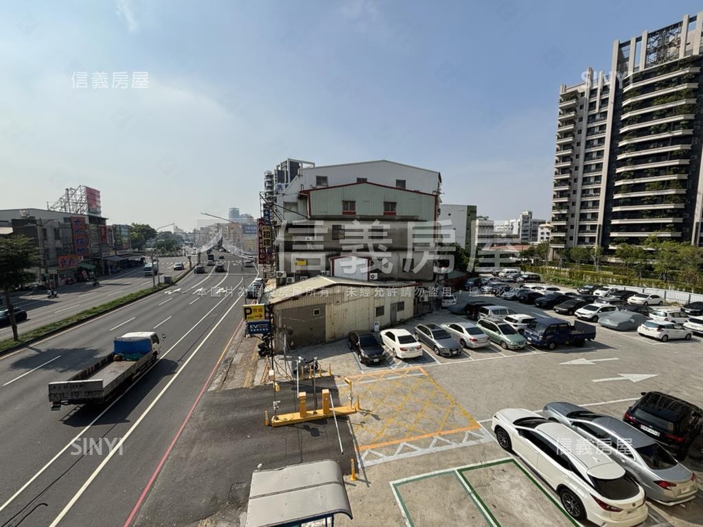 中山東路透天店面房屋室內格局與周邊環境