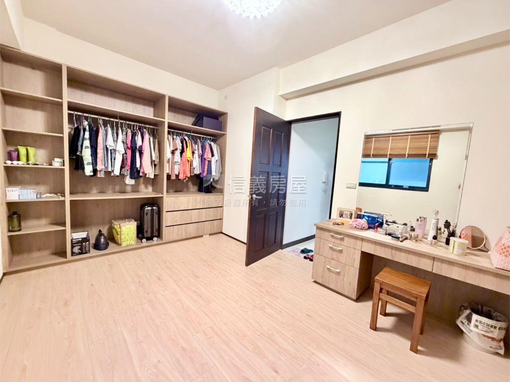 星美路質感別墅房屋室內格局與周邊環境