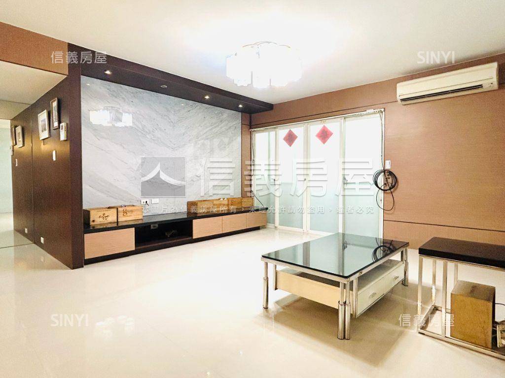 士東車庫美裝一樓房屋室內格局與周邊環境