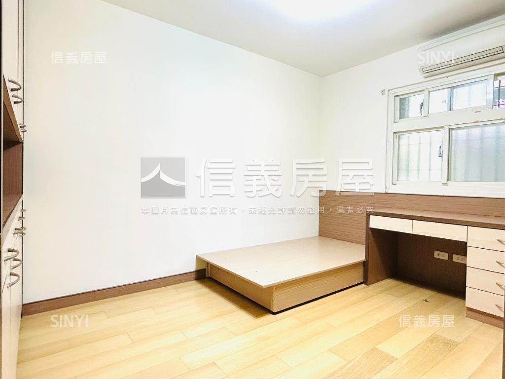 士東車庫美裝一樓房屋室內格局與周邊環境