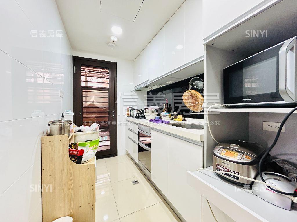 捷運儷境三面採光大三房房屋室內格局與周邊環境