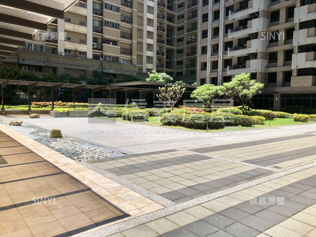 捷運儷境三面採光大三房房屋室內格局與周邊環境