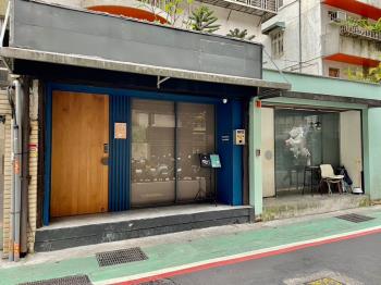 雙店面大面寬東區仁愛國館