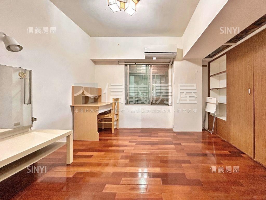 博覽會溫馨明亮四房房屋室內格局與周邊環境