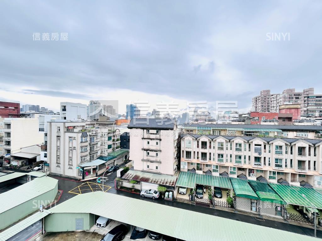 近Ｇ０９高樓層大三房車位房屋室內格局與周邊環境