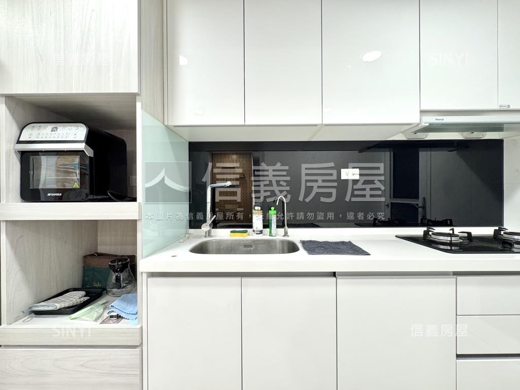 和發大境兩房平車拎包入住房屋室內格局與周邊環境