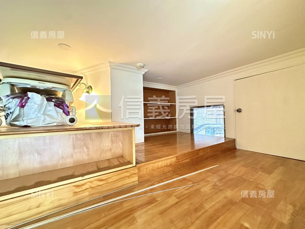 萊茵尊品亮麗套房房屋室內格局與周邊環境