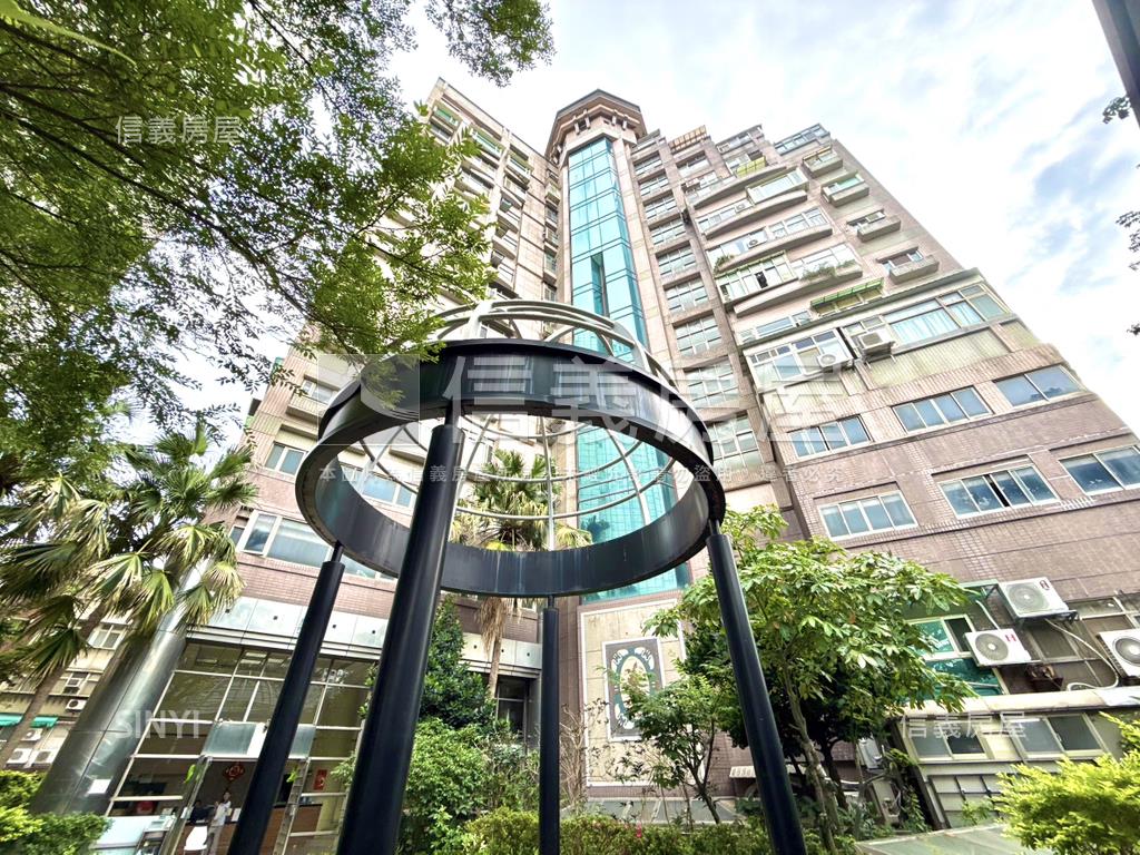 萊茵尊品亮麗套房房屋室內格局與周邊環境