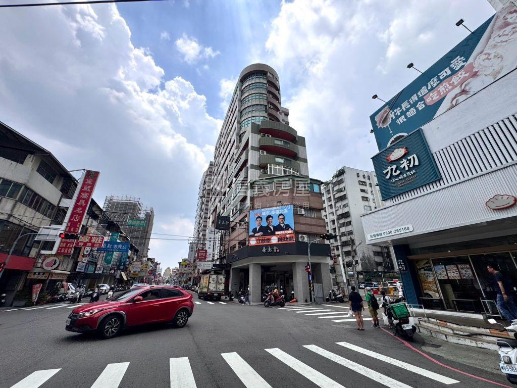 漢口路精裝套房房屋室內格局與周邊環境