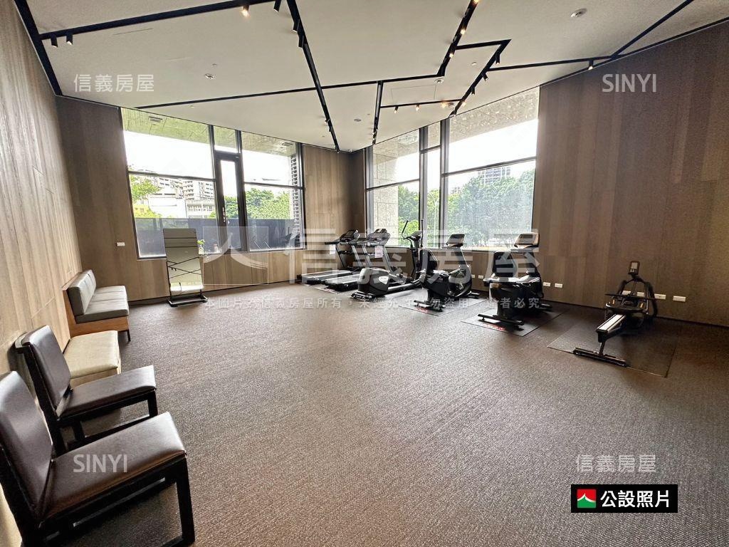 景觀誠美學院四房車位房屋室內格局與周邊環境