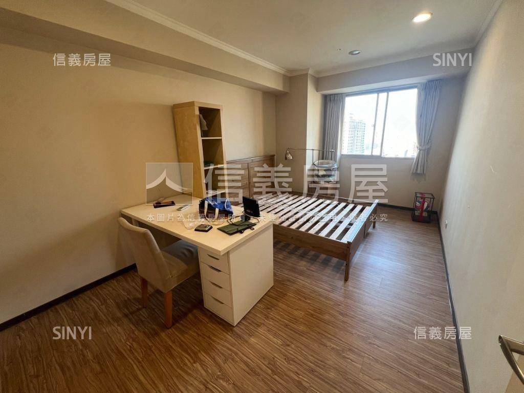 西區名宅！視野大三房平車房屋室內格局與周邊環境
