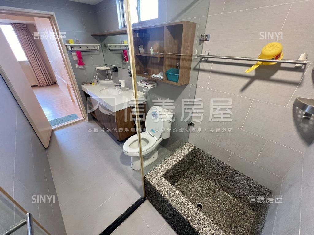 西區名宅！視野大三房平車房屋室內格局與周邊環境