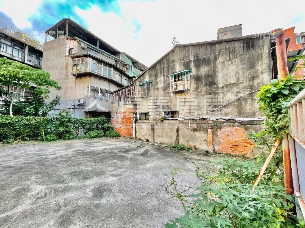 中正國中學區捷運住四土地房屋室內格局與周邊環境