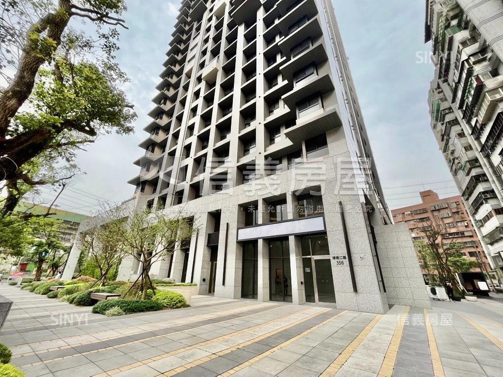 筑丰陽陽三房車位房屋室內格局與周邊環境