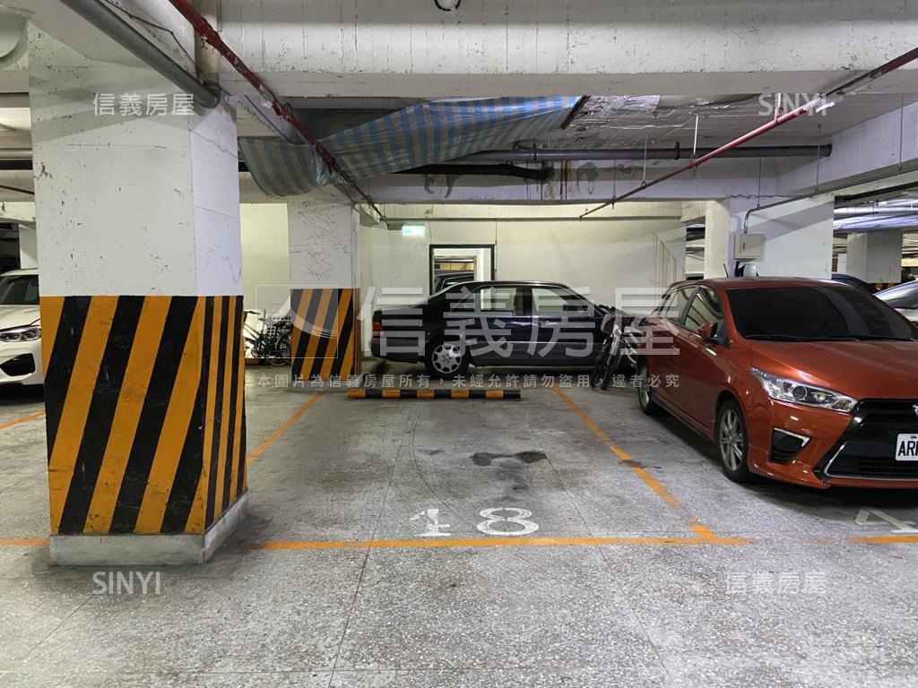 復興東豐坡道平面車位房屋室內格局與周邊環境