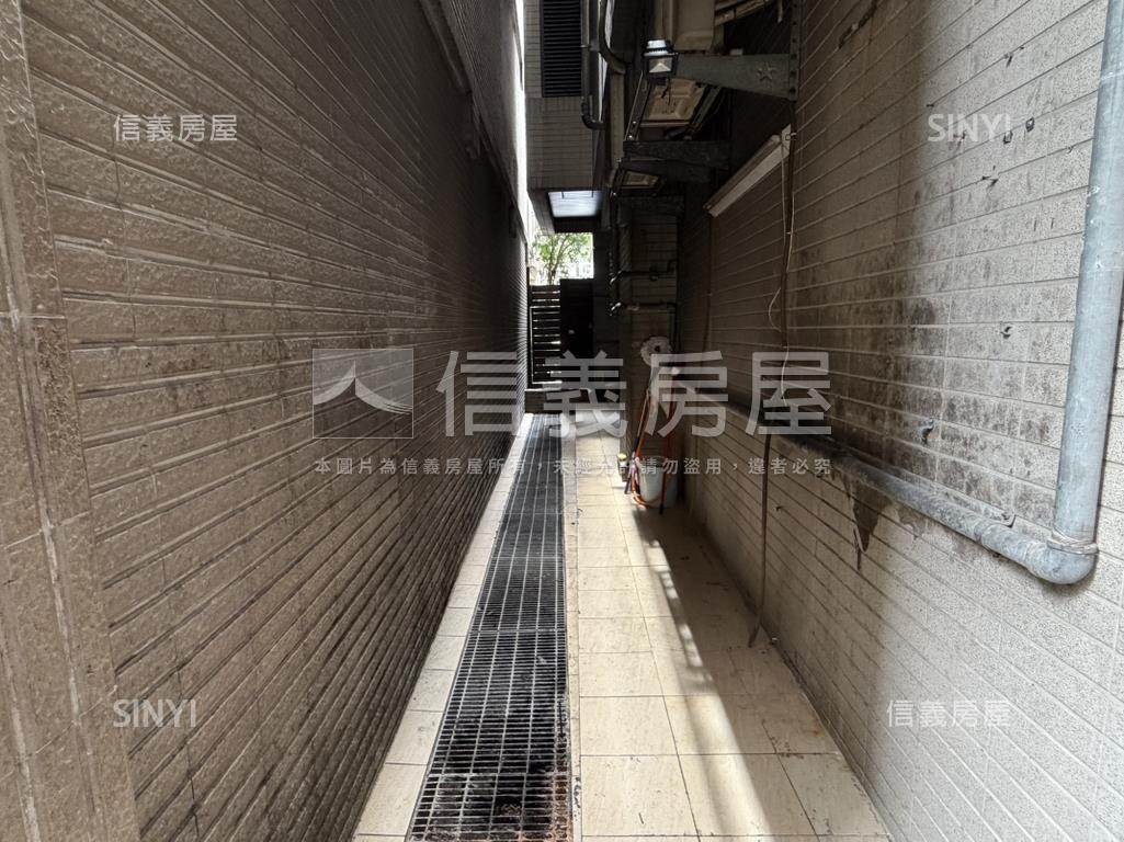 新泰傳家金店面房屋室內格局與周邊環境