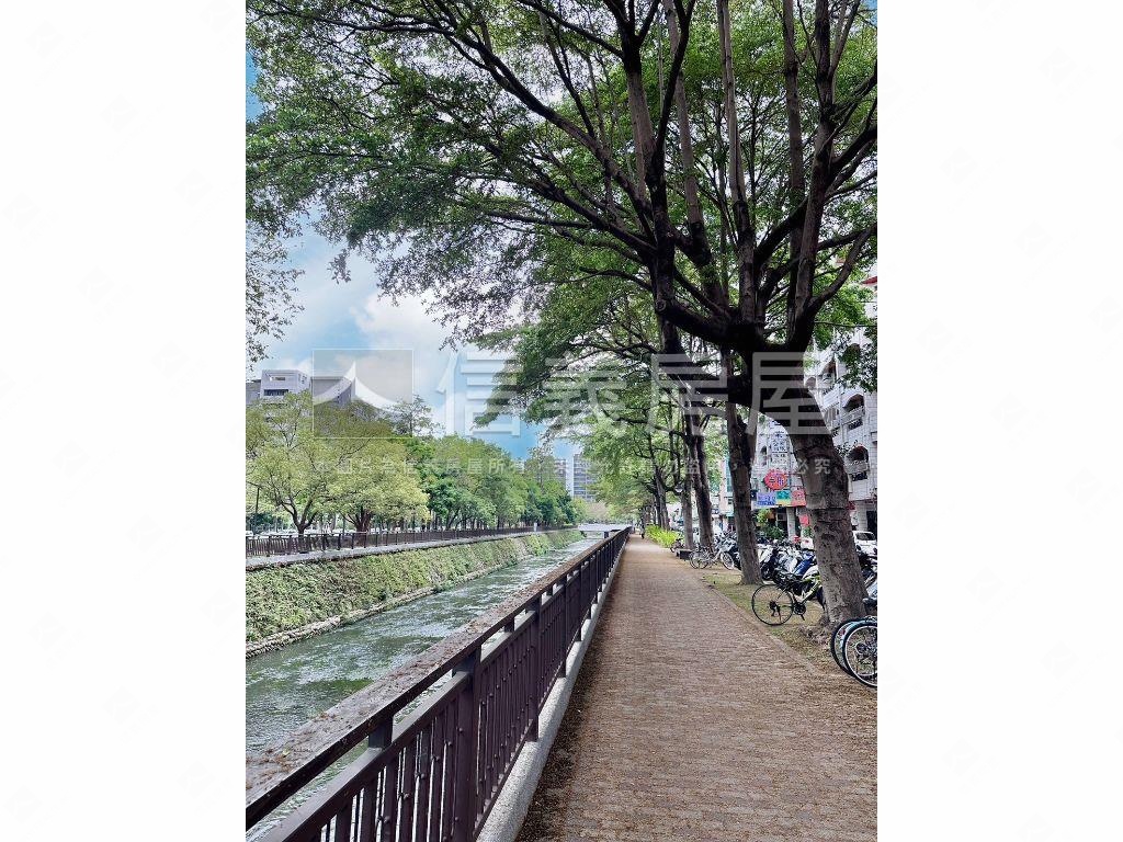 復興路黃金店透房屋室內格局與周邊環境