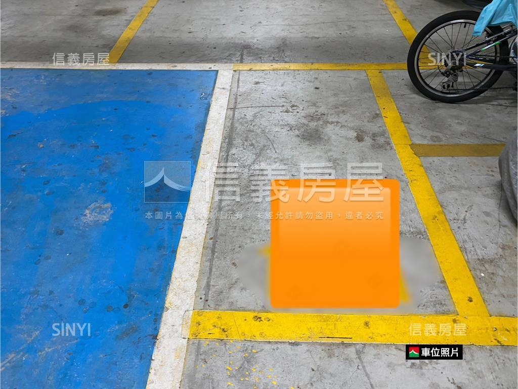凡爾賽花園４房平面車位房屋室內格局與周邊環境