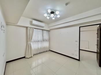 樂高２房有平面車位