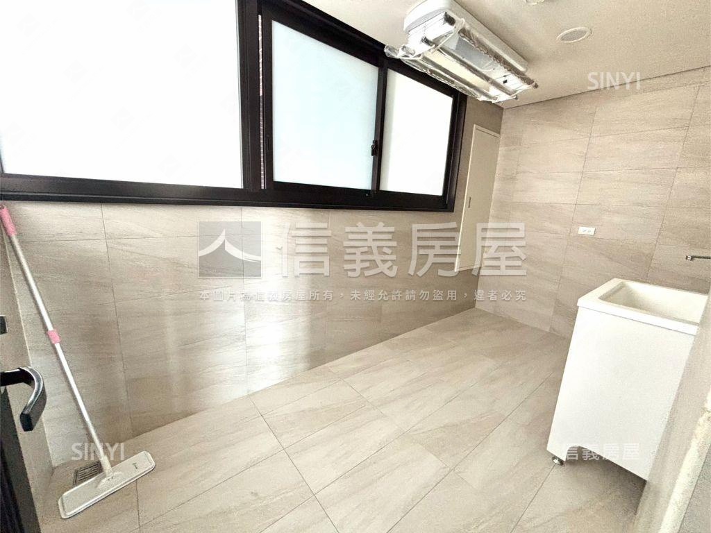 寶輝國際莊園朝南視野房屋室內格局與周邊環境