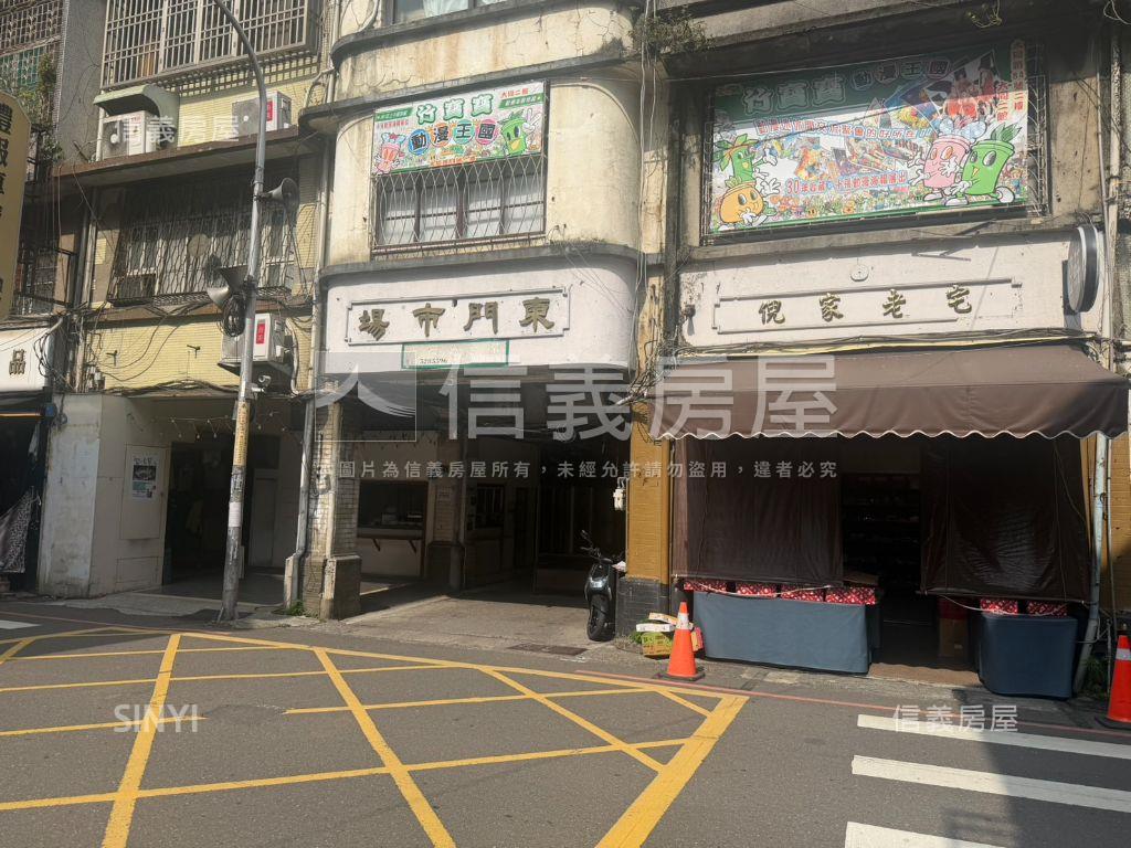 中央路雙店面透天房屋室內格局與周邊環境