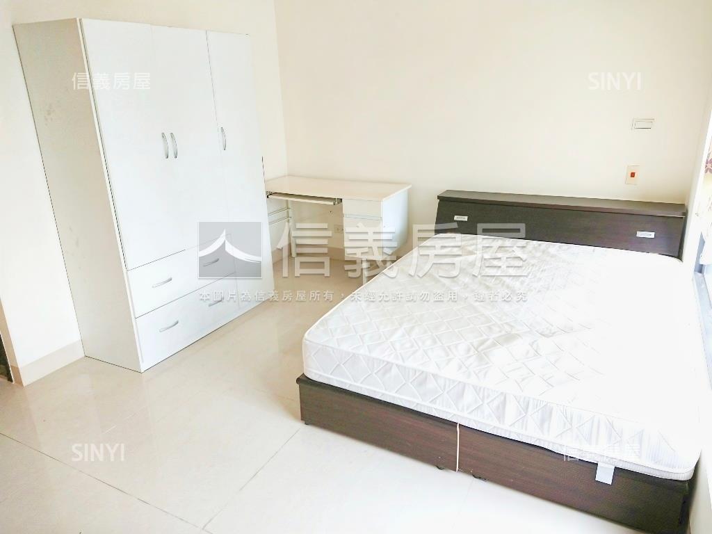 雲端面河岸視野戶房屋室內格局與周邊環境