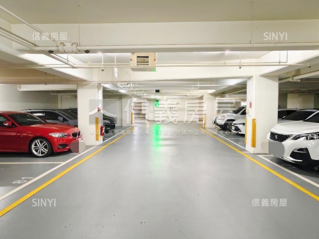 雲端面河岸視野戶房屋室內格局與周邊環境