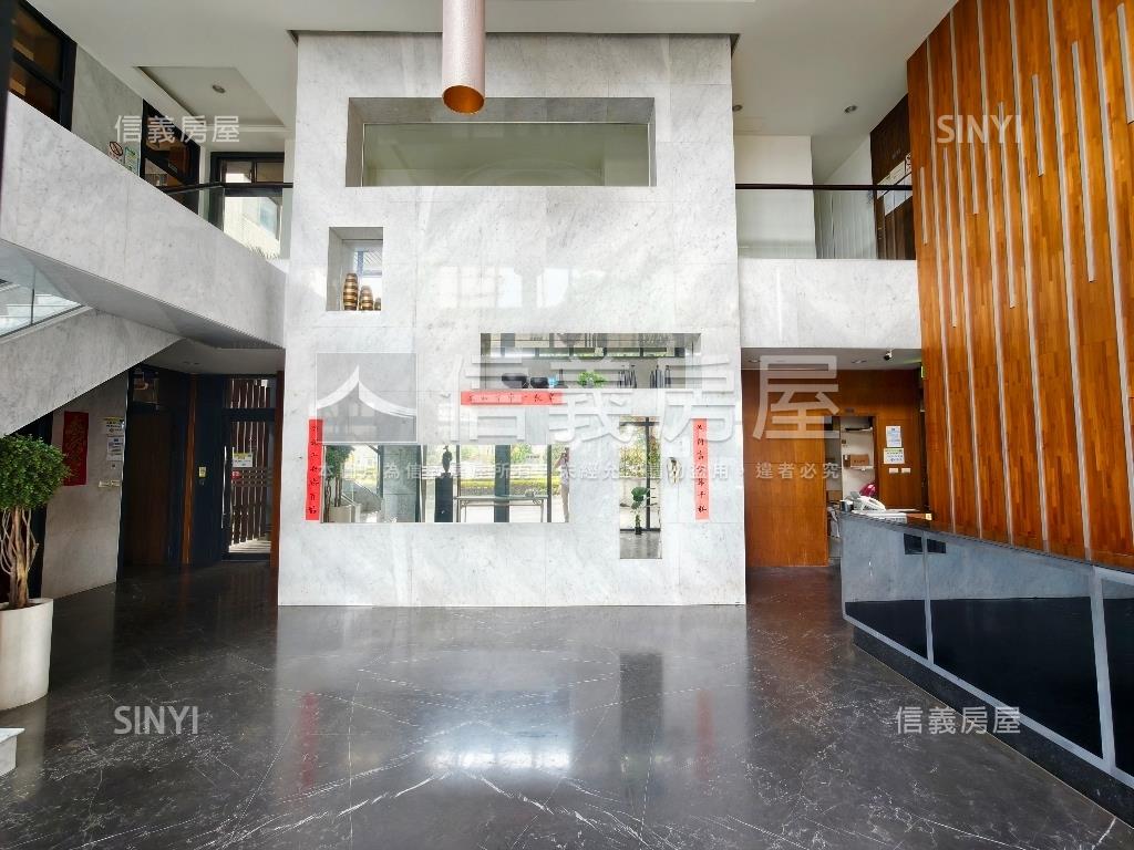 雲端面河岸視野戶房屋室內格局與周邊環境