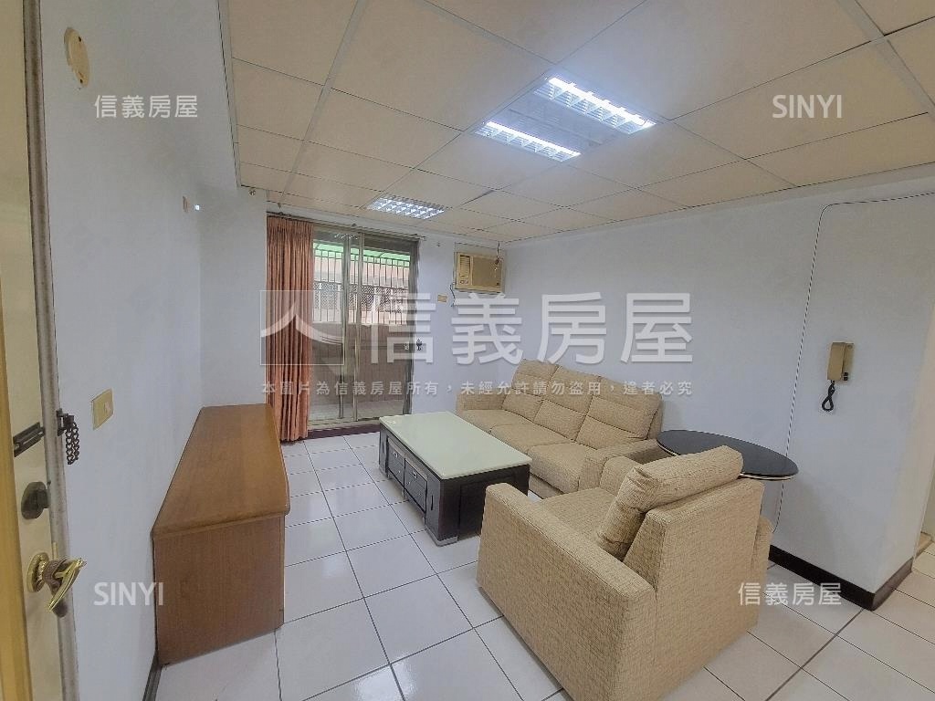 東區低總價✦四房車位房屋室內格局與周邊環境