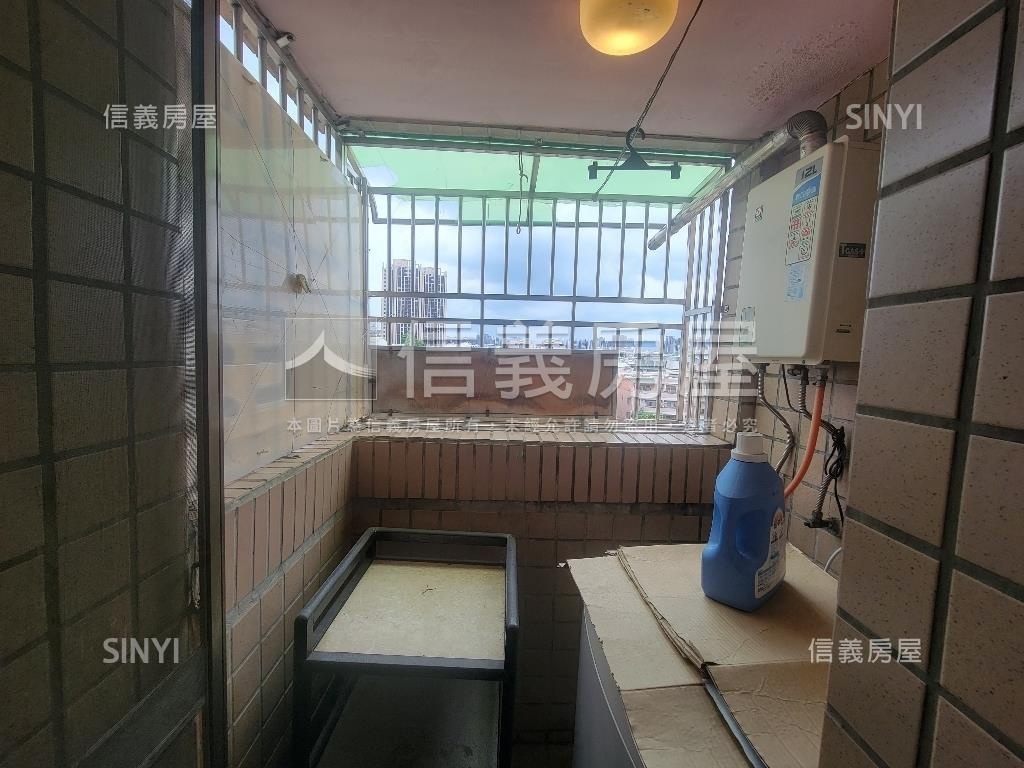東區低總價✦四房車位房屋室內格局與周邊環境