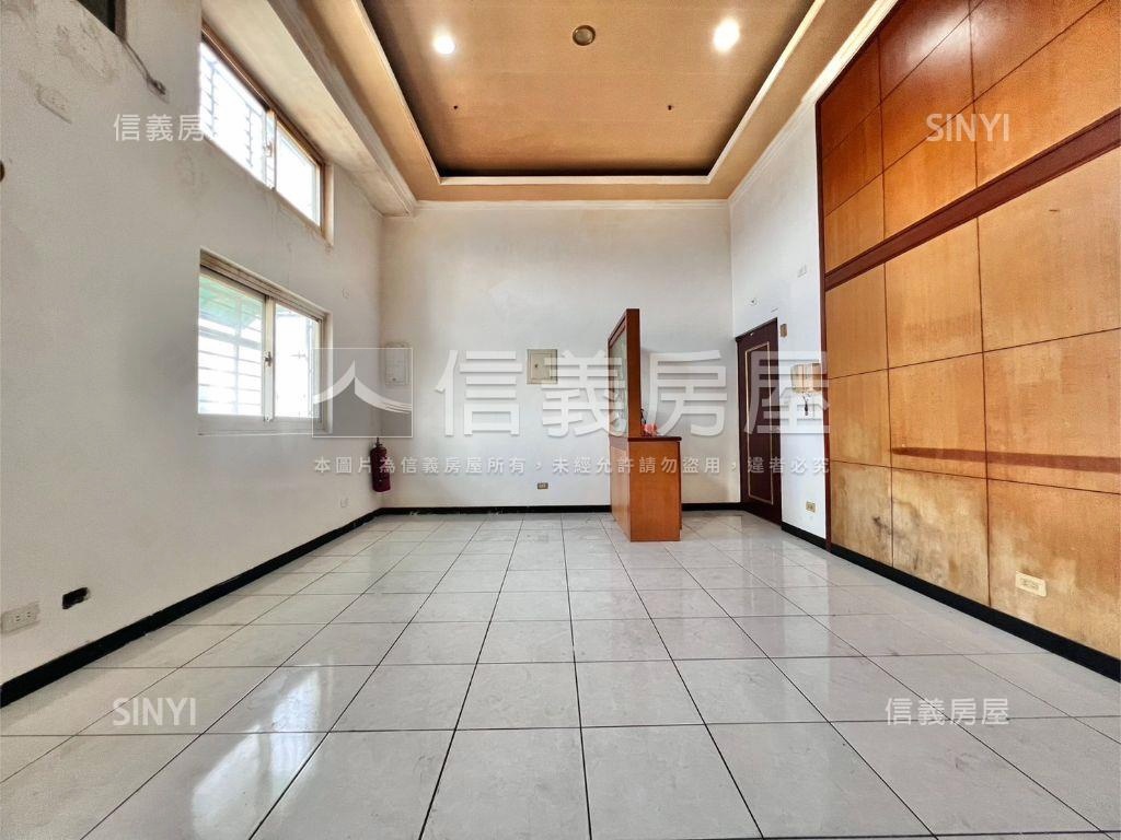 稀有釋出萬世豪景空間房屋室內格局與周邊環境