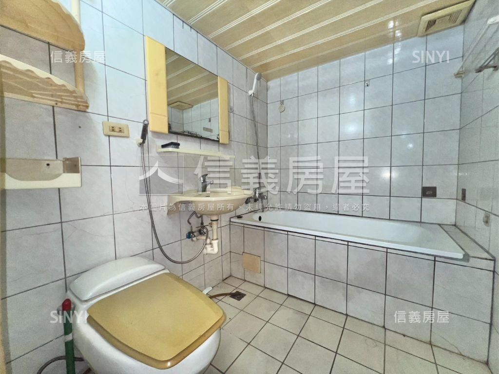 稀有釋出萬世豪景空間房屋室內格局與周邊環境