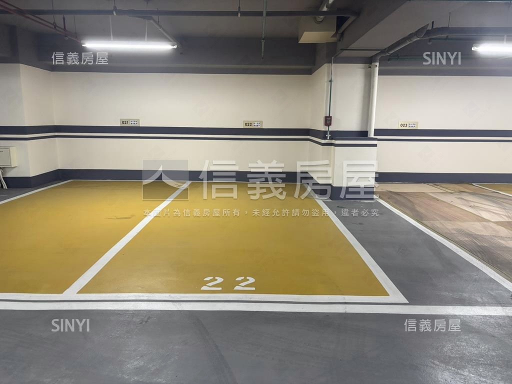 漾漾電梯三房車位房屋室內格局與周邊環境