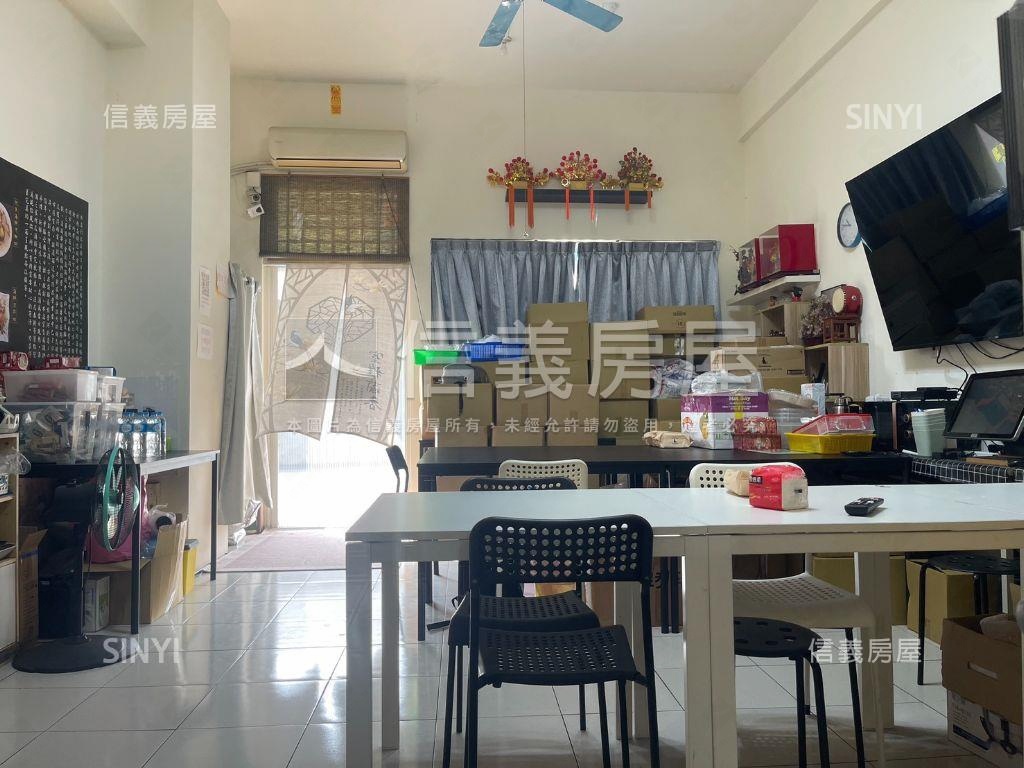 青島新城１＋２樓店住平車房屋室內格局與周邊環境