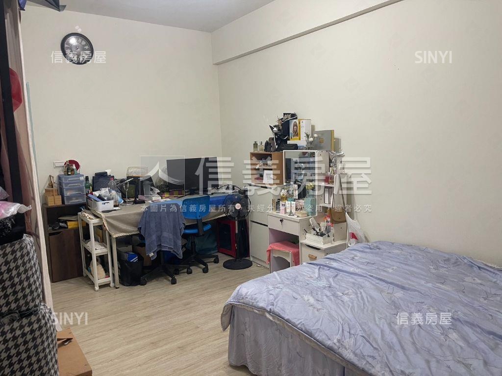 青島新城１＋２樓店住平車房屋室內格局與周邊環境