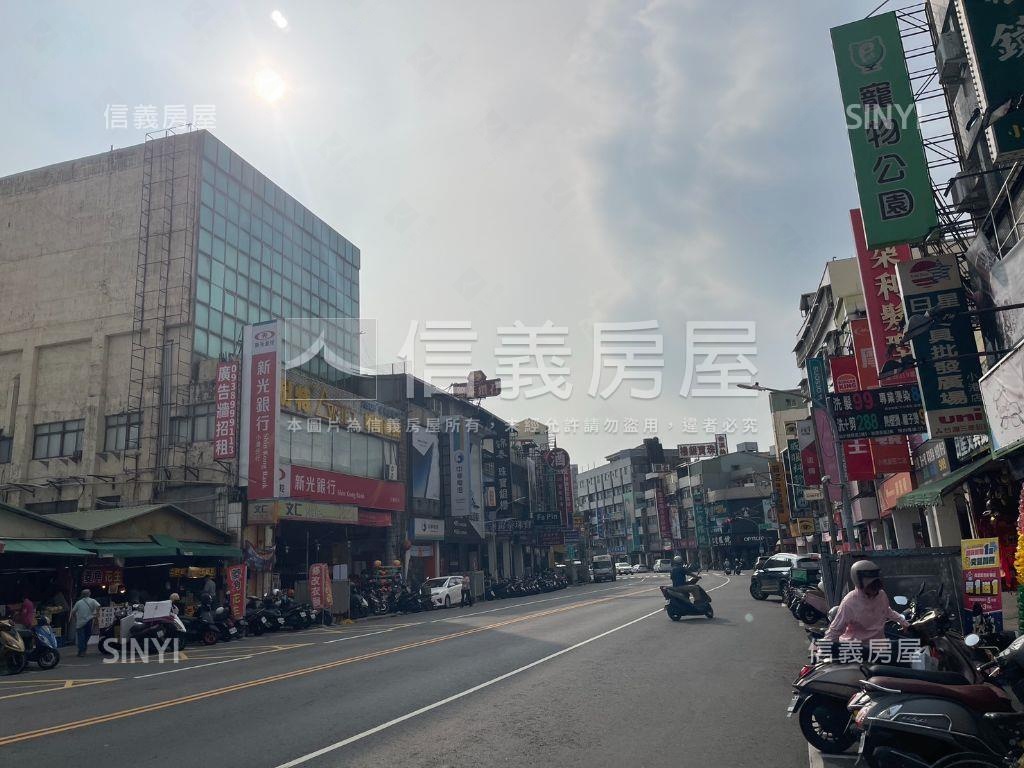 青島新城１＋２樓店住平車房屋室內格局與周邊環境