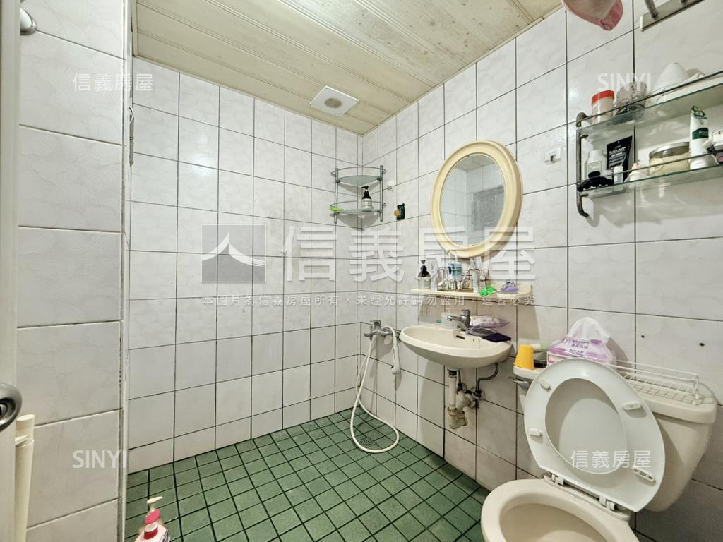 前進平實四房平車房屋室內格局與周邊環境