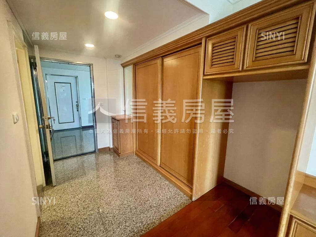 大衛營渡假山莊景觀套房房屋室內格局與周邊環境