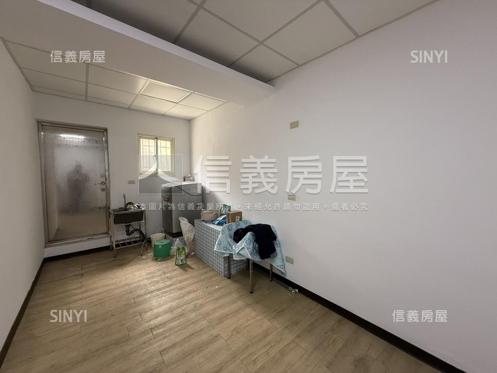 近７４屋況佳美透天房屋室內格局與周邊環境