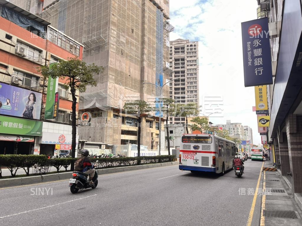 宏運當頭創業店面４房屋室內格局與周邊環境