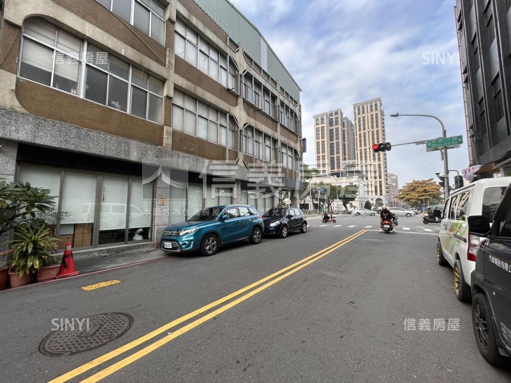 民族二路三角窗透店房屋室內格局與周邊環境